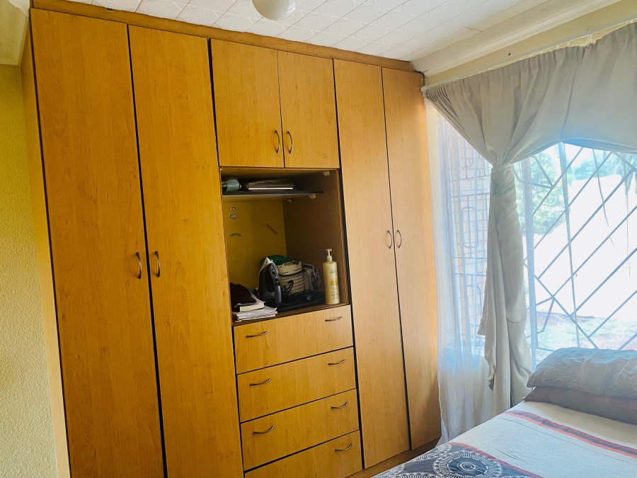 To Let 3 Bedroom Property for Rent in Geelhoutpark North West